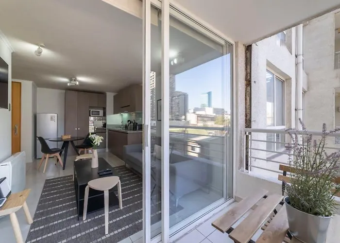 Live The Santiago Centro Experience