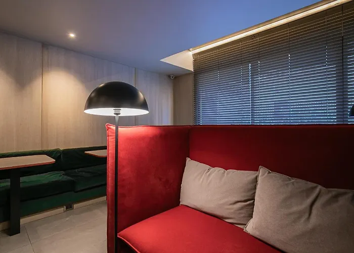Live The Santiago Centro Experience